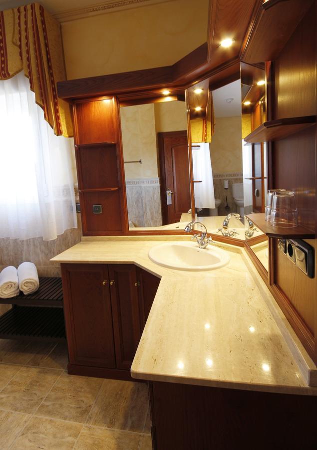 Hotel Boutique Villa Erina by Bossh Hotels - ADULTS ONLY Manilva Extérieur photo