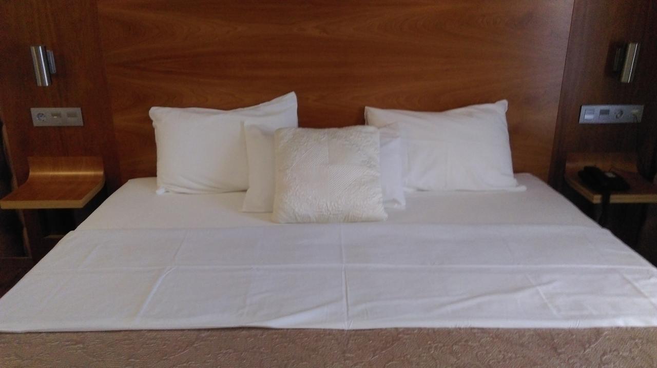 Hotel Boutique Villa Erina by Bossh Hotels - ADULTS ONLY Manilva Extérieur photo